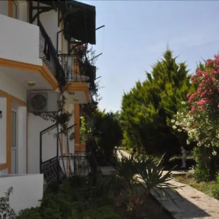 فندق Sarsilmaz 3*